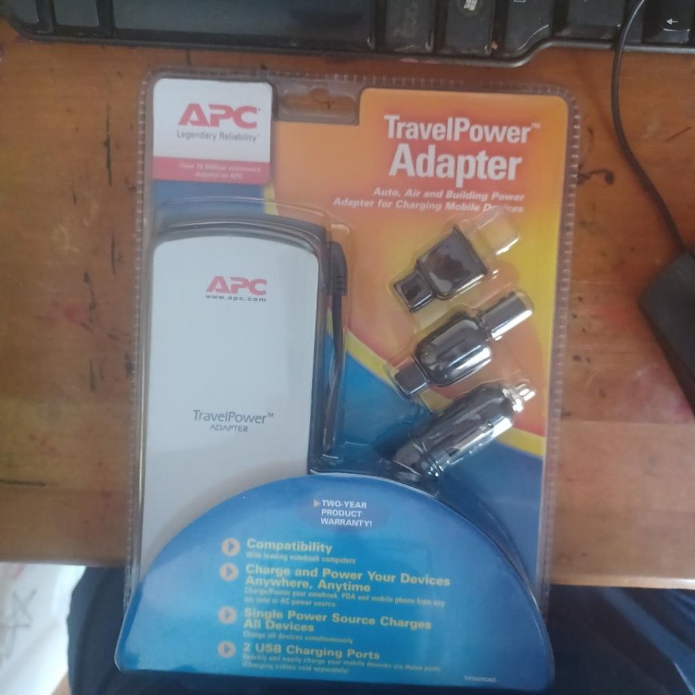APC Travel Power Adapter